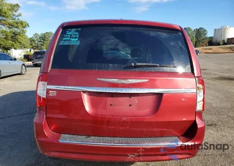 2015 Chrysler Town & Country Touring from USA, damaged, VIN 2C4RC1BG4FR611100